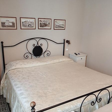 Buonanotte Rooms ลุคคา ภายนอก รูปภาพ