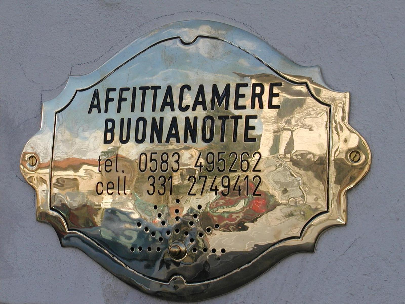 Buonanotte Rooms ลุคคา ภายนอก รูปภาพ